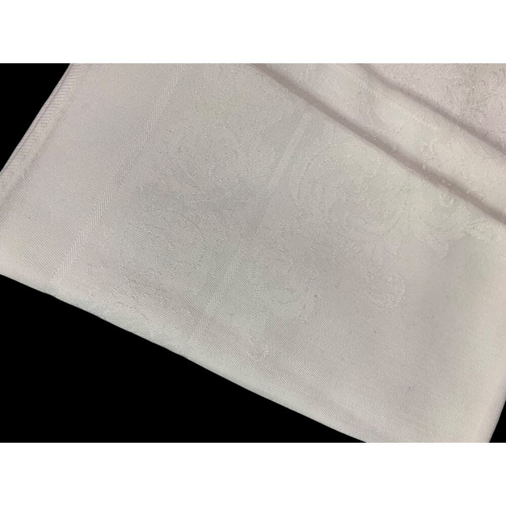Set of 7 Cloth Napkins White Formal Table Linens Subtle Design 18.5" Square - Picture 2 of 8